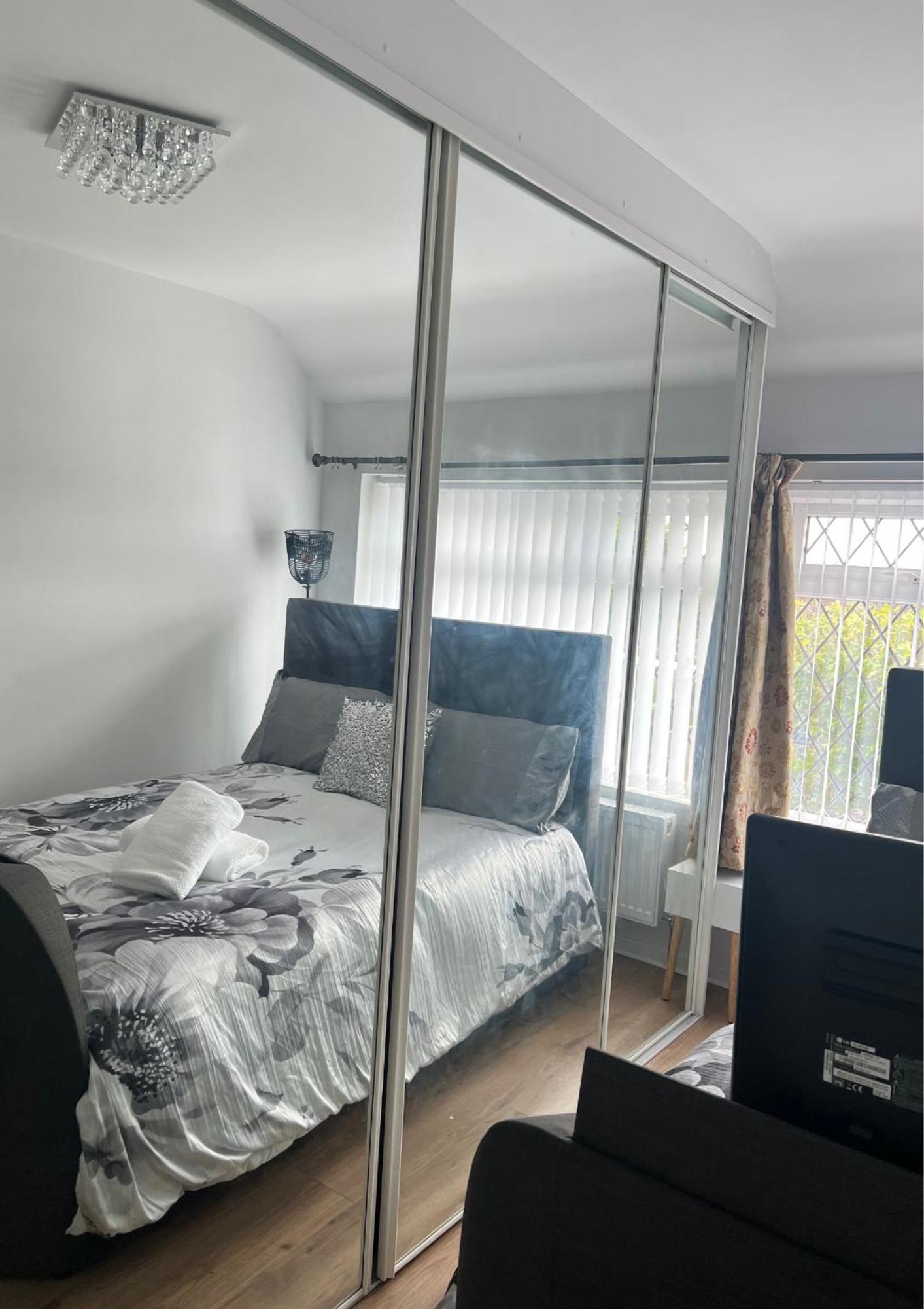 Double Room In Great Barr Near M5 - M6 - Parking - Tv Bed-Garden Birmingham Exterior photo